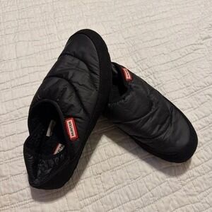 Hunter Warm Winter Outdoor Puffer Slippers Women's Black Size US 10 Fits US 8.5